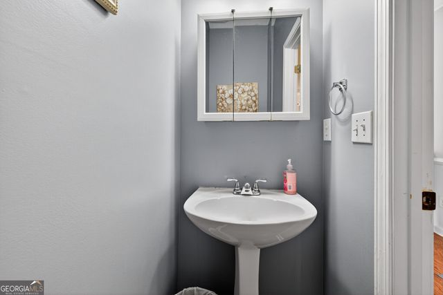 787 Pinder Point Court, Lawrenceville, GA 30043