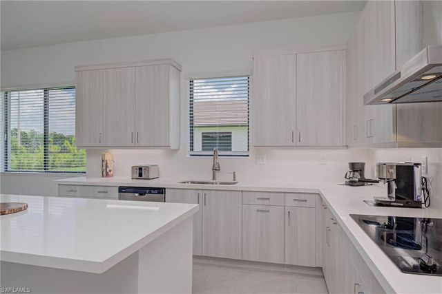 5026 Ofanto LN, Ave Maria, FL 34142