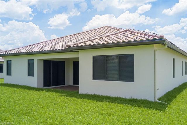 5026 Ofanto LN, Ave Maria, FL 34142