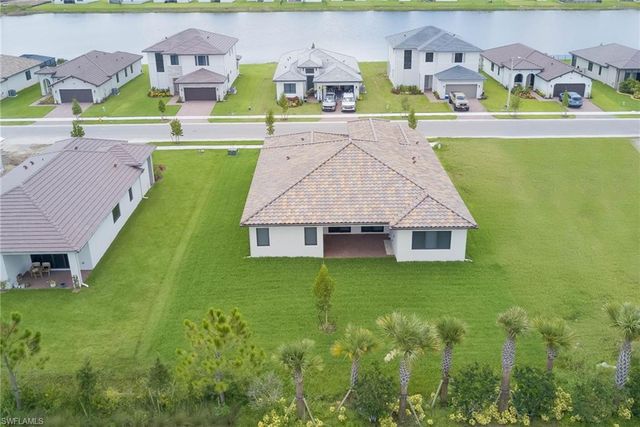 5026 Ofanto LN, Ave Maria, FL 34142