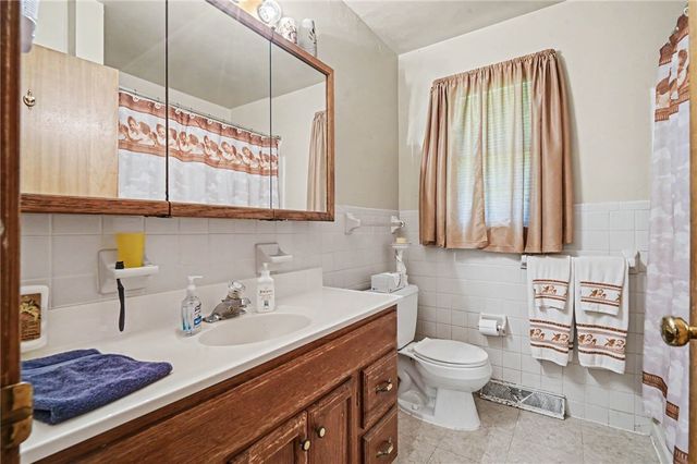 213 S Breiel Boulevard, Middletown, OH 45044