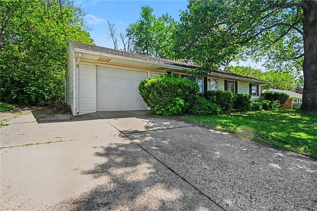 213 S Breiel Boulevard, Middletown, OH 45044