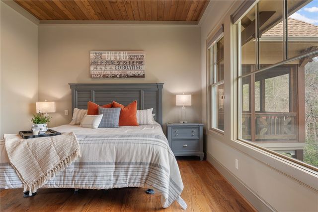 435 Shimmering Water Lane, Salem, SC 29676
