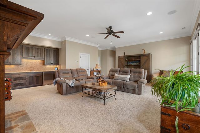 435 Shimmering Water Lane, Salem, SC 29676