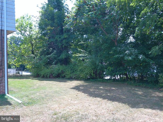 206 GREEN LANE DRIVE, Camp Hill, PA 17011
