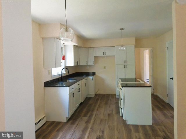 206 GREEN LANE DRIVE, Camp Hill, PA 17011