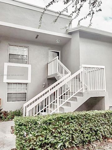 464 NE 210th Cir Ter 201-10A, Miami, FL 33179