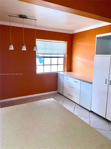 464 NE 210th Cir Ter 201-10A, Miami, FL 33179