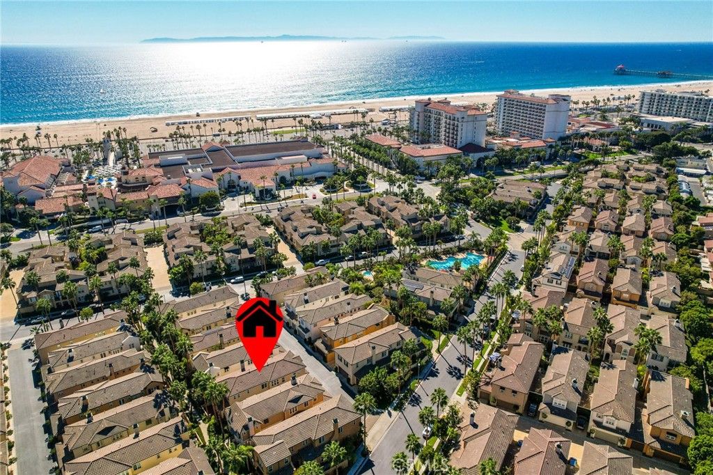 21306 Balerma, Huntington Beach, CA 92648 — exterior