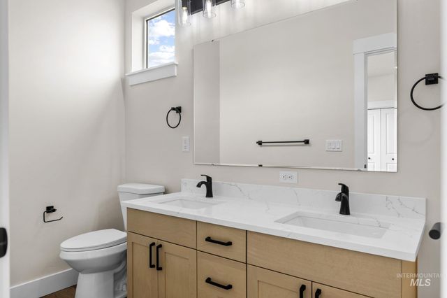 162 W Allspice Ct, Kuna, ID 83634