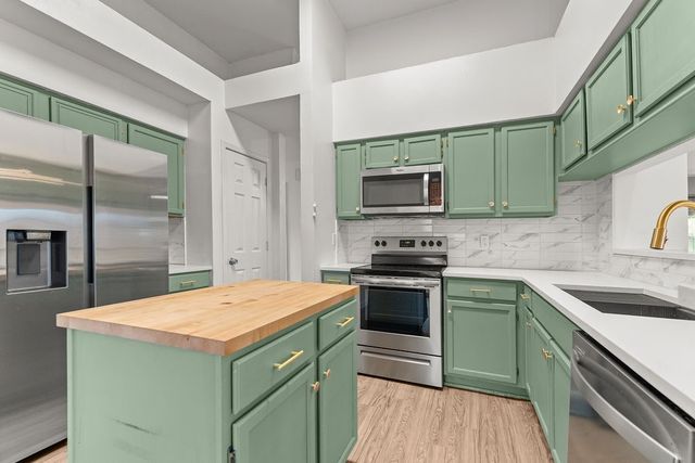 7809 Cornell Drive, Rowlett, TX 75088