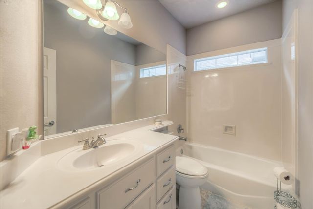 106 Sunshine Lane, Livingston, TX 77351