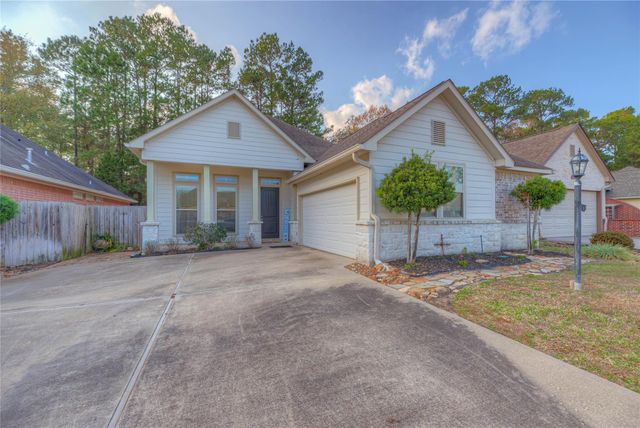 106 Sunshine Lane, Livingston, TX 77351