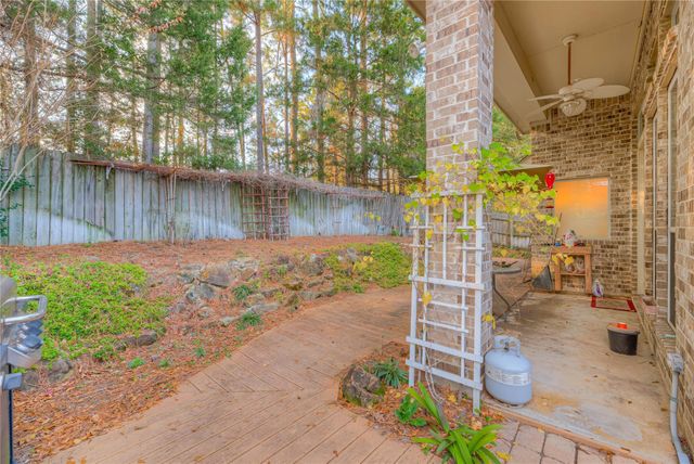 106 Sunshine Lane, Livingston, TX 77351