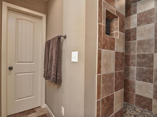 25439 W 150th Terrace, Olathe, KS 66061