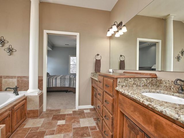 25439 W 150th Terrace, Olathe, KS 66061