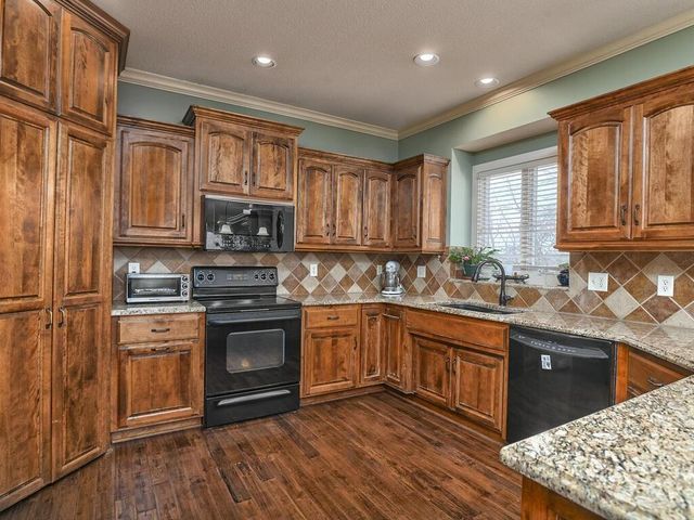 25439 W 150th Terrace, Olathe, KS 66061