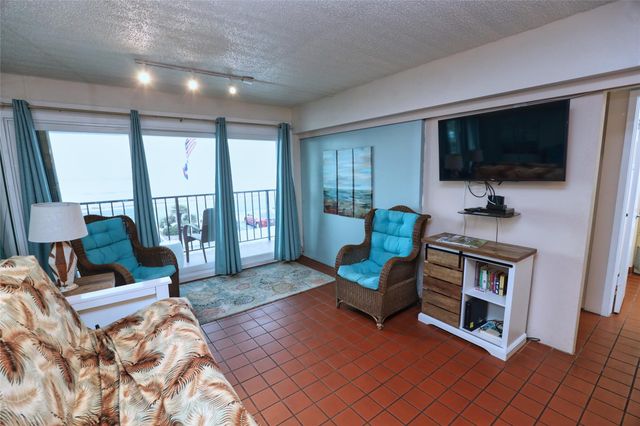 7310 Seawall Boulevard 206, Galveston, TX 77551