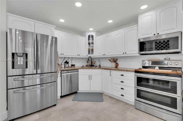 8708 SW 159th Path, Miami, FL 33193