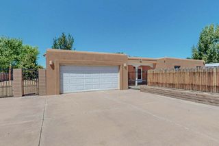 501 Calle Del La Angel, Bernalillo, NM 87004
