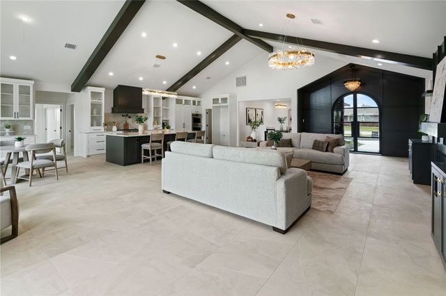 4025 Ranch Lake Dr, Corpus Christi, TX 78413