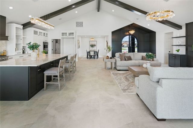 4025 Ranch Lake Dr, Corpus Christi, TX 78413