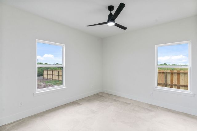 4025 Ranch Lake Dr, Corpus Christi, TX 78413