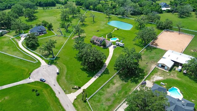 1118 Indian Ridge, Rosharon, TX 77583