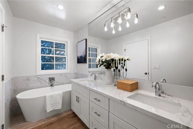 1976 Huntington Drive, South Pasadena, CA 91030