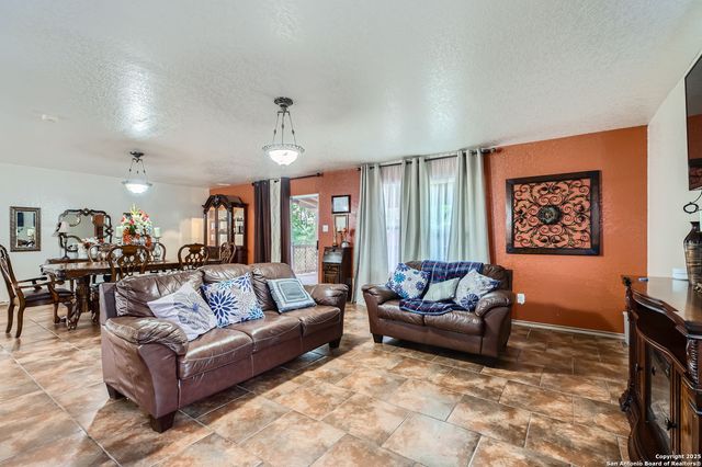 5402 Palamon Farm, San Antonio, TX 78228