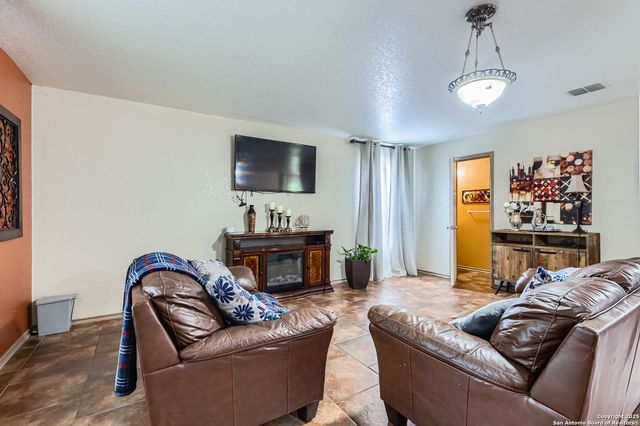 5402 Palamon Farm, San Antonio, TX 78228