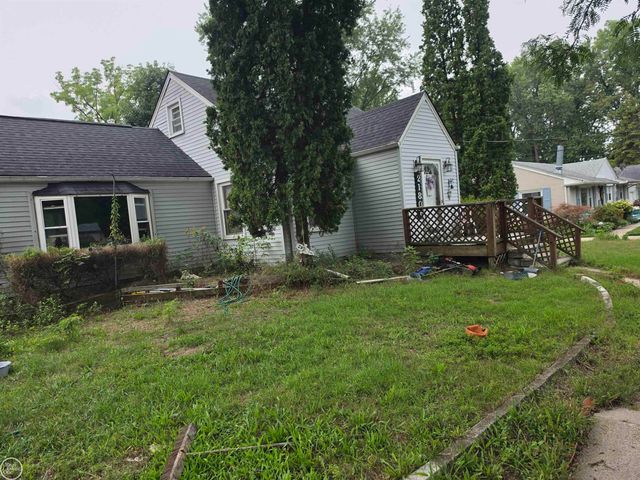 21801 MIDWAY Avenue, Southfield, MI 48075