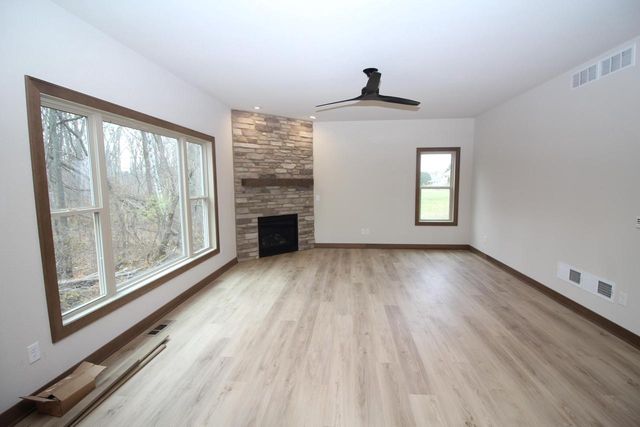 725 Brookview COURT, Racine, WI 53402