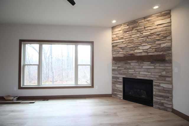 725 Brookview COURT, Racine, WI 53402