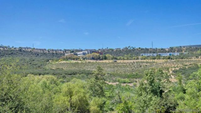 10931 creekbridge pl, San Diego, CA 92128