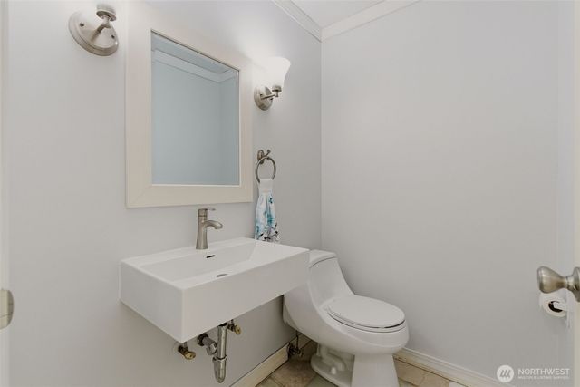20707 31st Place W, Lynnwood, WA 98036