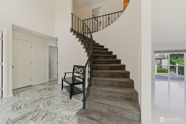 20707 31st Place W, Lynnwood, WA 98036