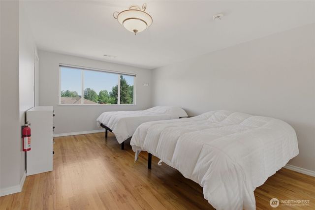 20707 31st Place W, Lynnwood, WA 98036