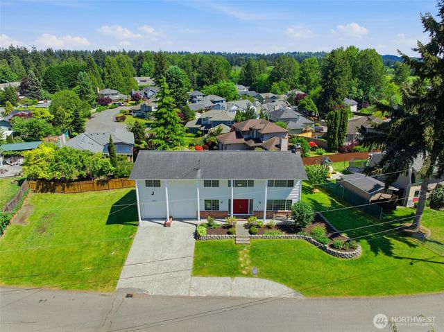 20707 31st Place W, Lynnwood, WA 98036