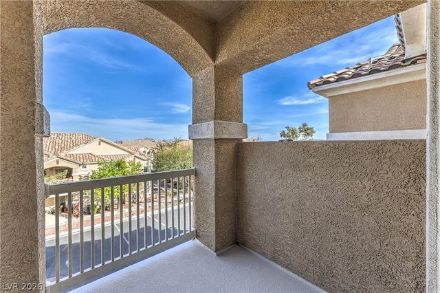 5855 Valley Drive 2138, North Las Vegas, NV 89031