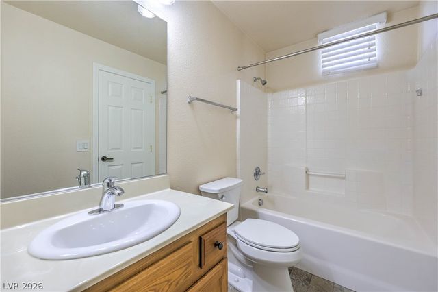 5855 Valley Drive 2138, North Las Vegas, NV 89031