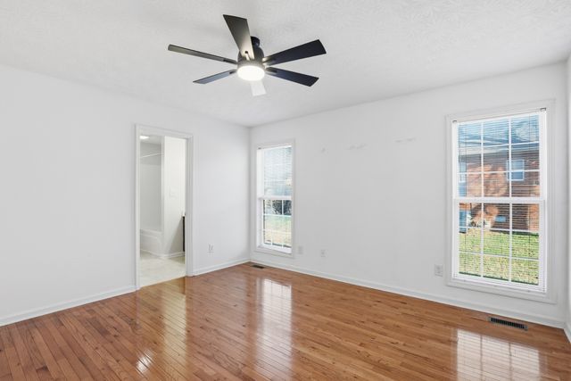 1122 Wedgewood Dr, Gallatin, TN 37066