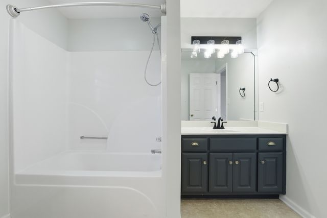 1122 Wedgewood Dr, Gallatin, TN 37066