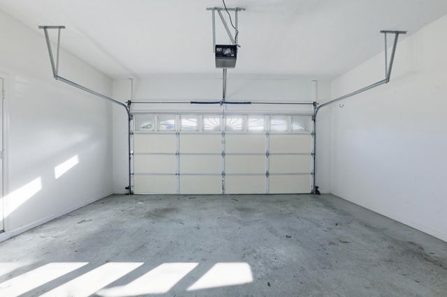 1122 Wedgewood Dr, Gallatin, TN 37066