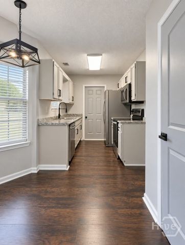 7345 Grant Street, Savannah, GA 31406