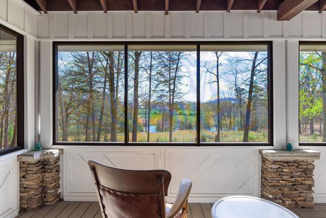 274 Deer Creek Lane, Lookout Mountain, GA 30750