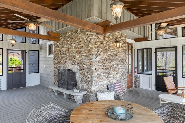 274 Deer Creek Lane, Lookout Mountain, GA 30750