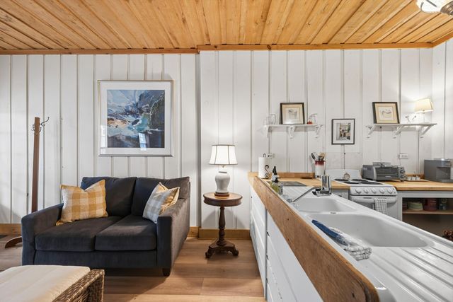 274 Deer Creek Lane, Lookout Mountain, GA 30750
