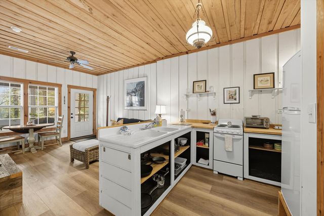 274 Deer Creek Lane, Lookout Mountain, GA 30750