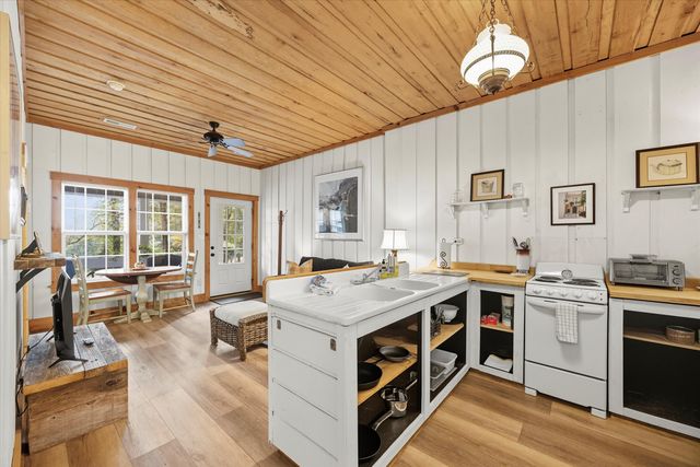 274 Deer Creek Lane, Lookout Mountain, GA 30750